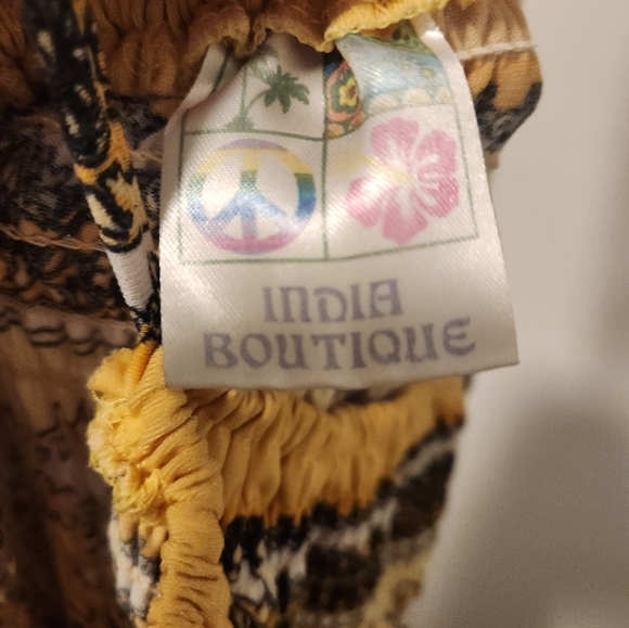 Dress - Picture 3 of 6